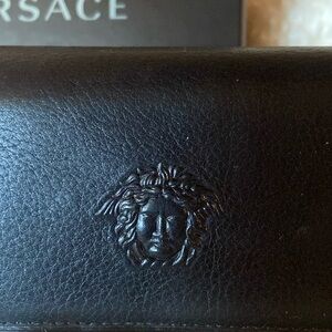 Versace Medusa like new card/key holder